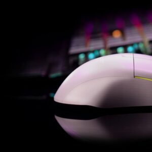 Souris gaming sans fil Kone Pro - Blanc